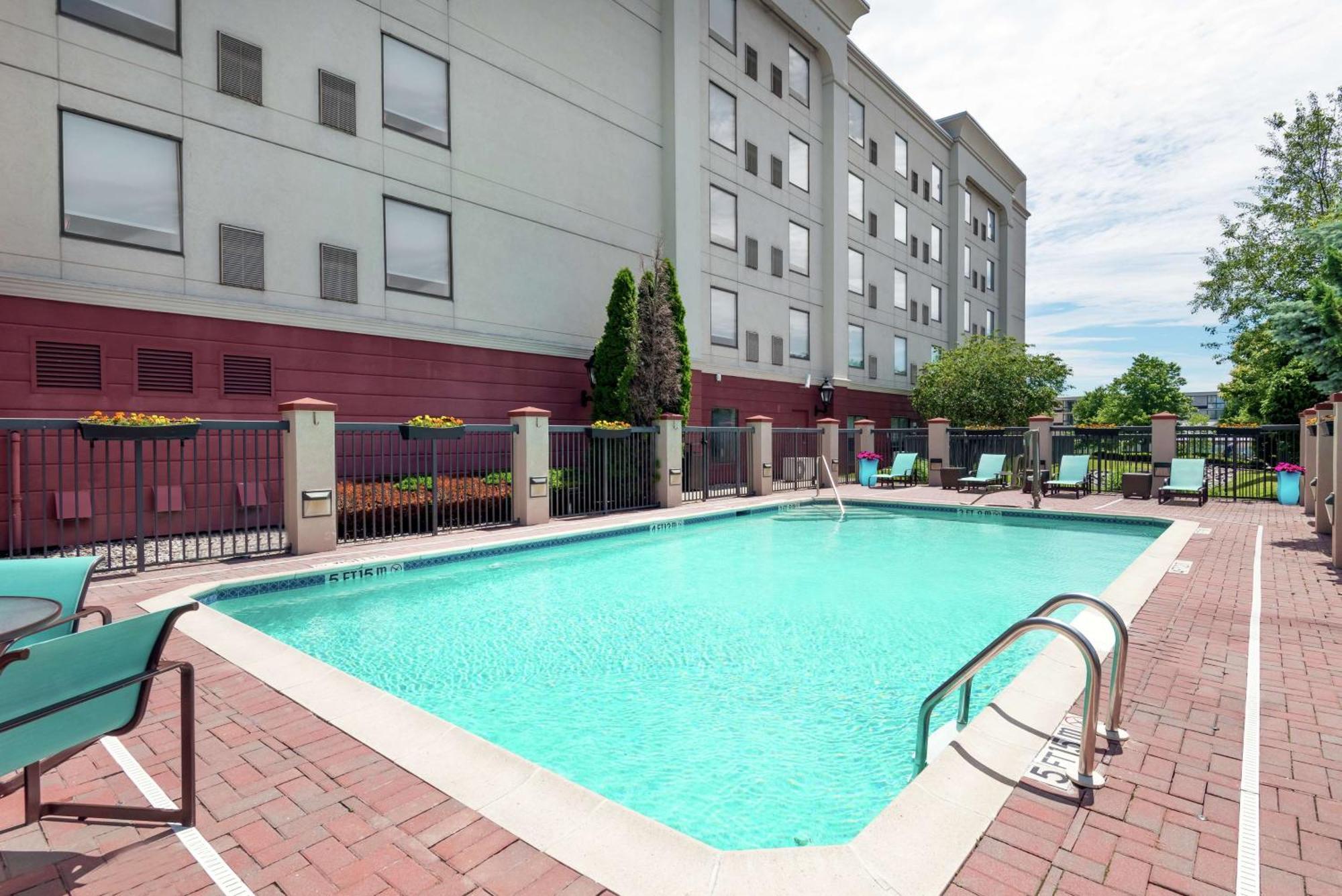 Hampton Inn South Plainfield-Piscataway Eksteriør bilde